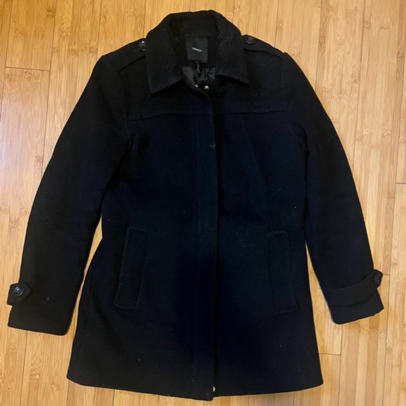 Winter/Fall Lined Black Coat | Medium size - Picture 1 of 5